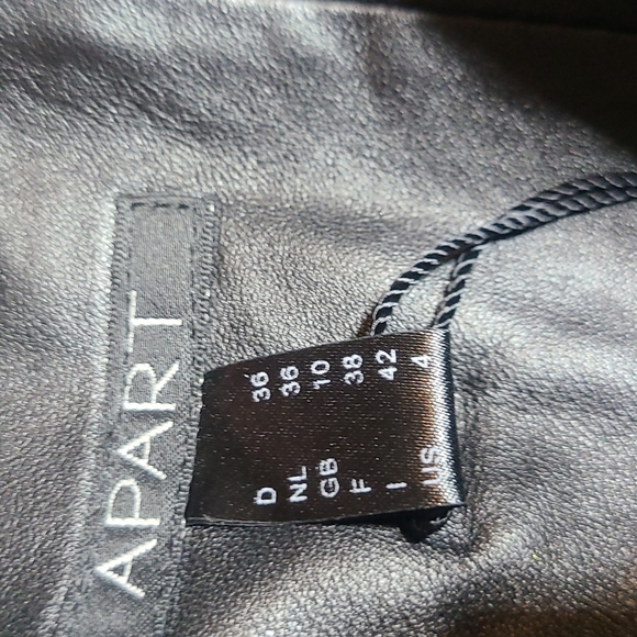 Apart Leather Dress 👗 😍 - Picture 5 of 6